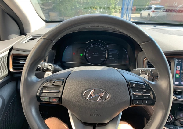 Hyundai IONIQ cena 68880 przebieg: 134605, rok produkcji 2018 z Bydgoszcz małe 704